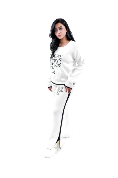 Women's White Graphic Sweatshirt and Pant Set with Black Detailing