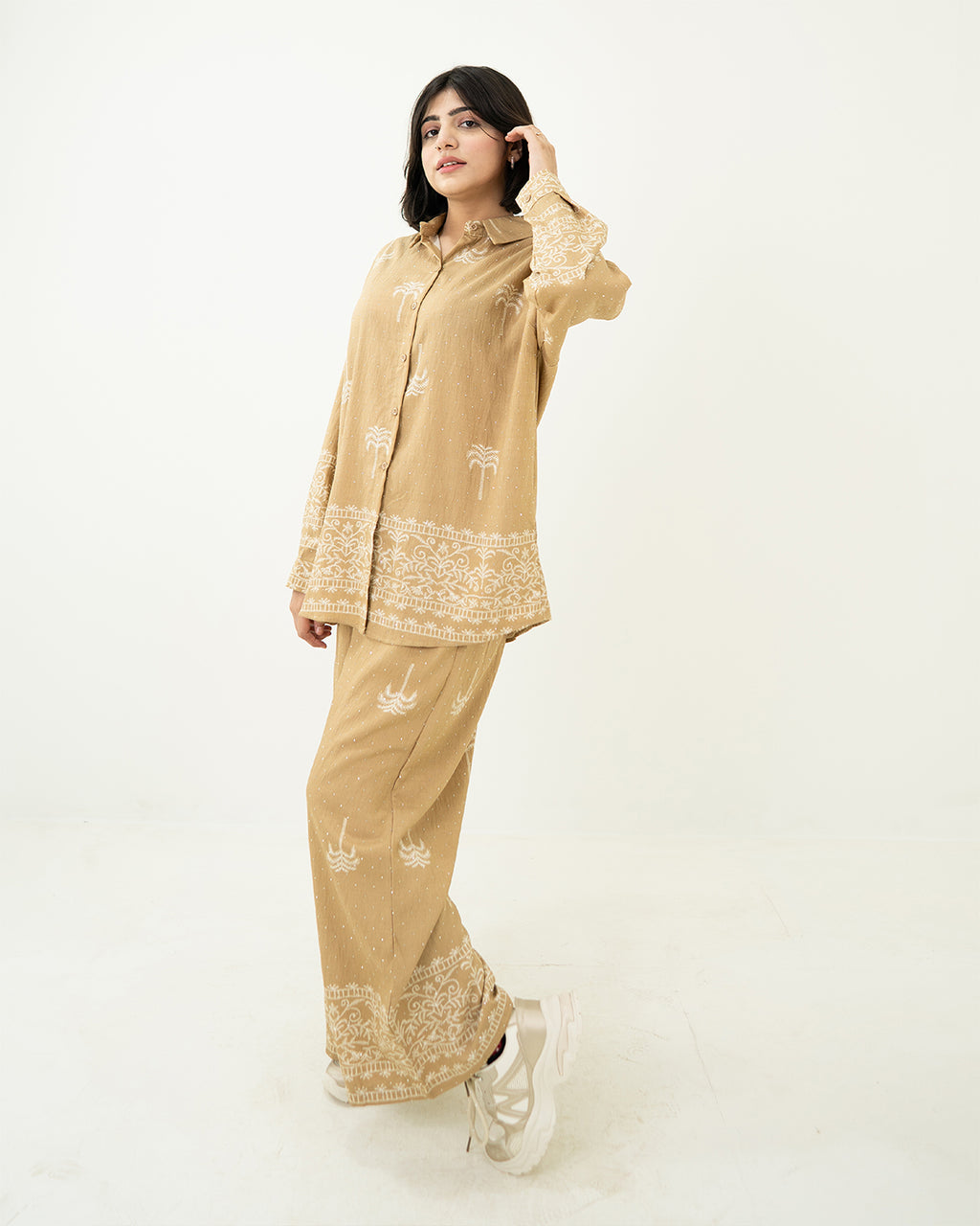 Beige Tropic Island Set