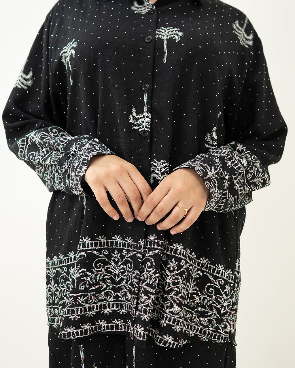 Black Tropic Island Set