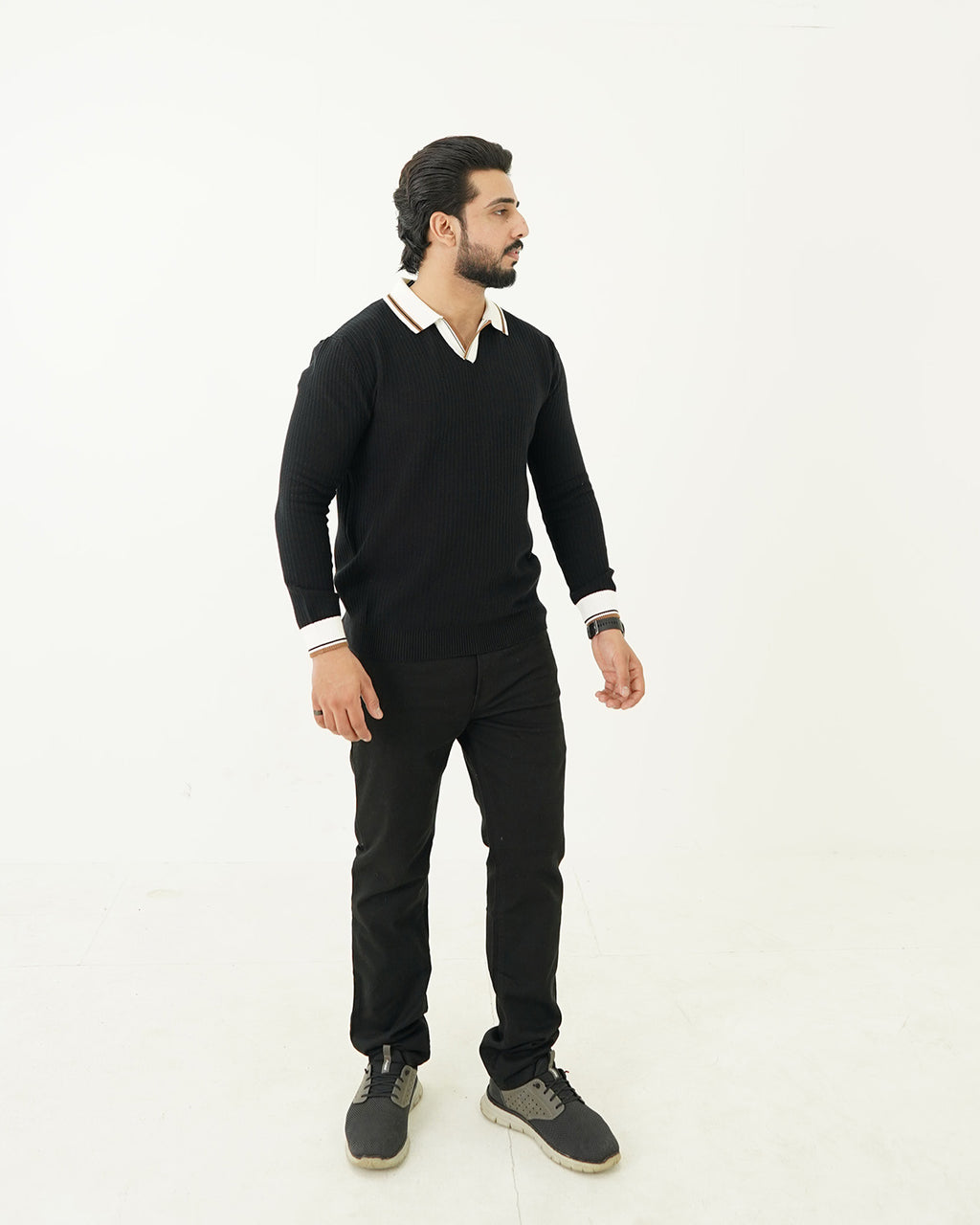 Black Johnny Collar Sweater