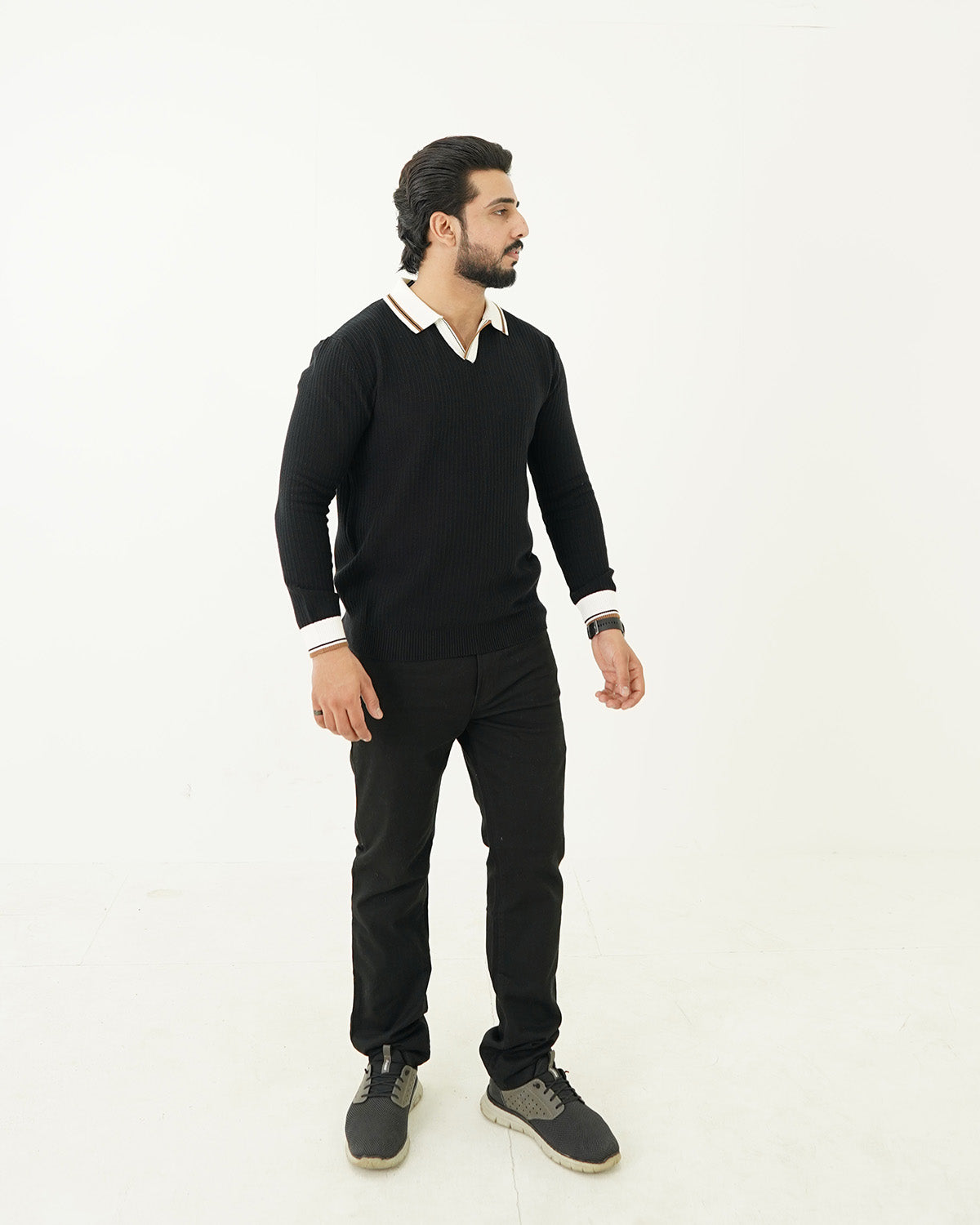 Black Johnny Collar Sweater