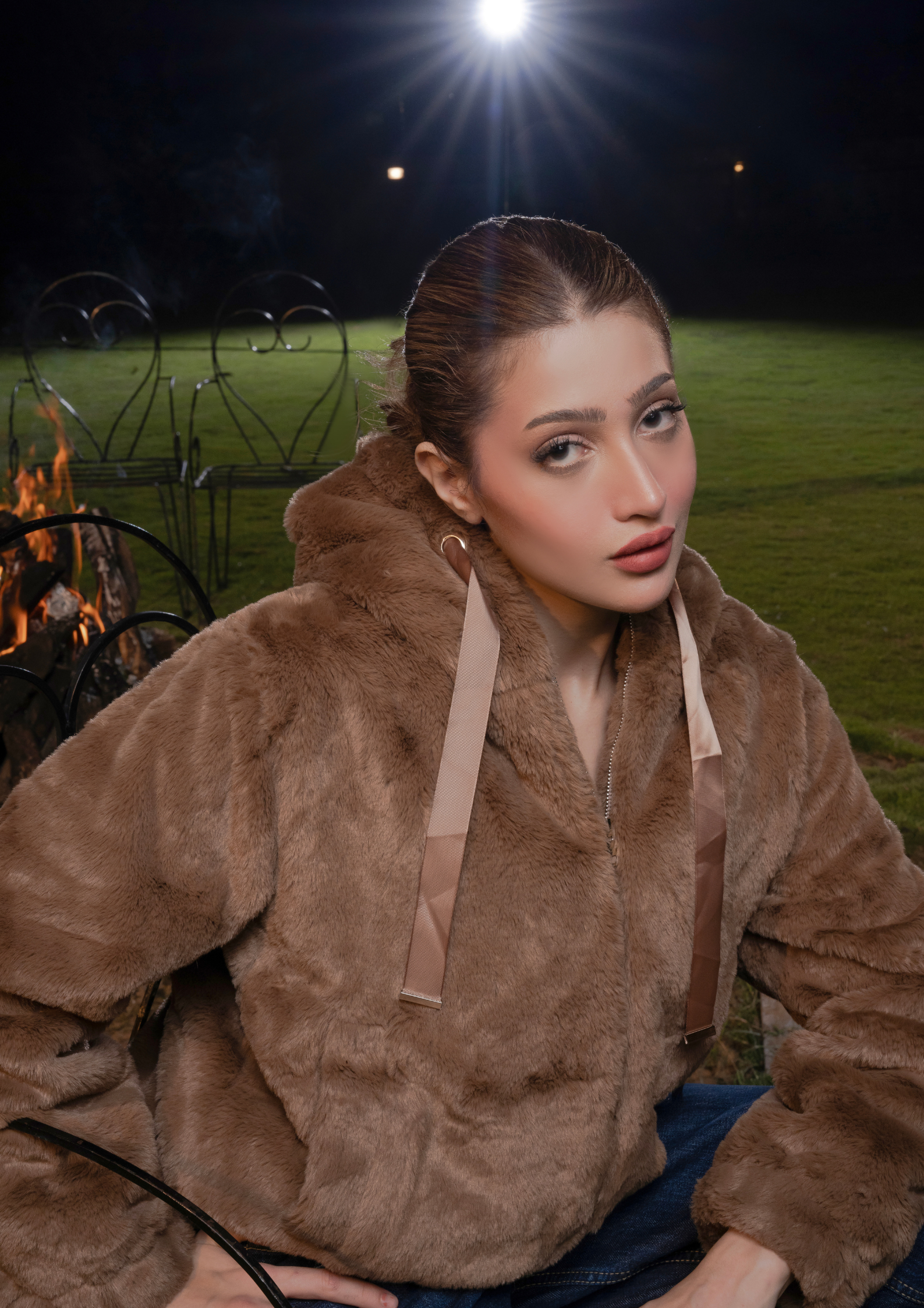 Women's Plush Faux Fur Zip-Up Hoodie Jacket – Mocha Brown