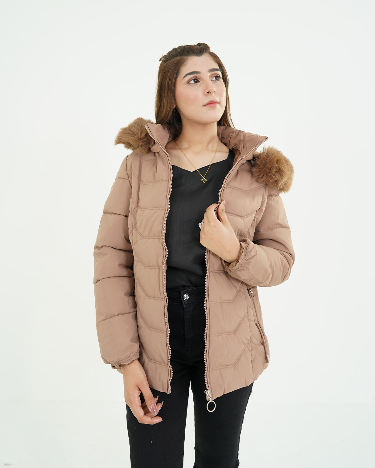 Stylish Women’s Long Puffer Coat Brown – Lightweight & Cozy