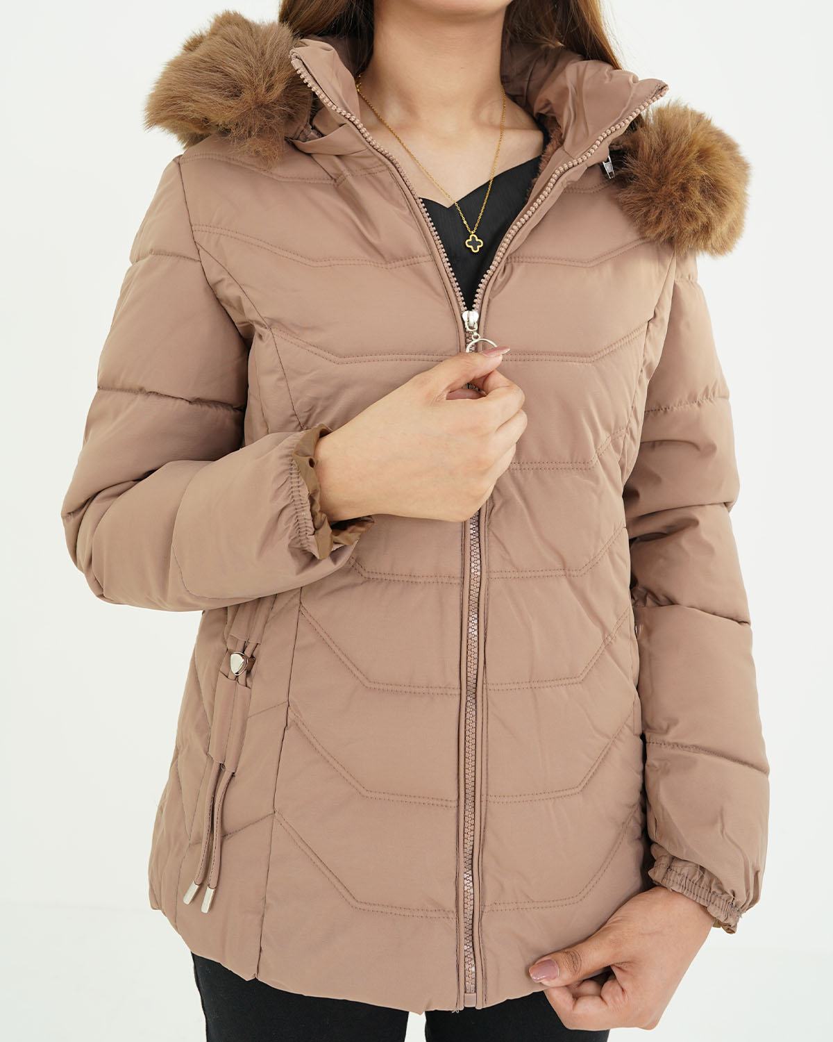 Stylish Women’s Long Puffer Coat Brown – Lightweight & Cozy