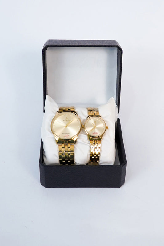 Golden Sleek Design Watch
