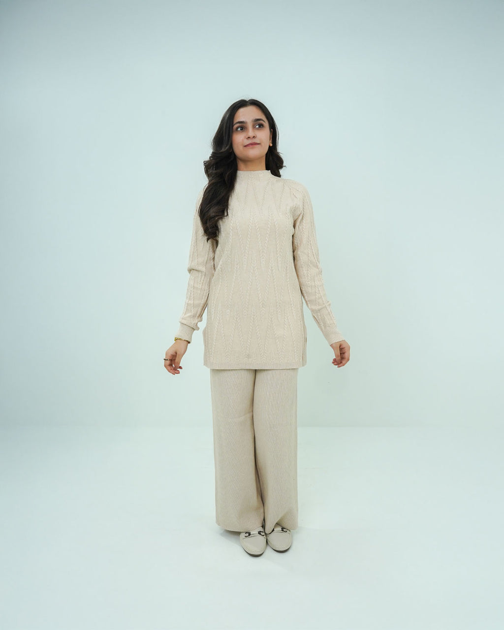 Cream Co-ord Set 2 piece - V Patterned