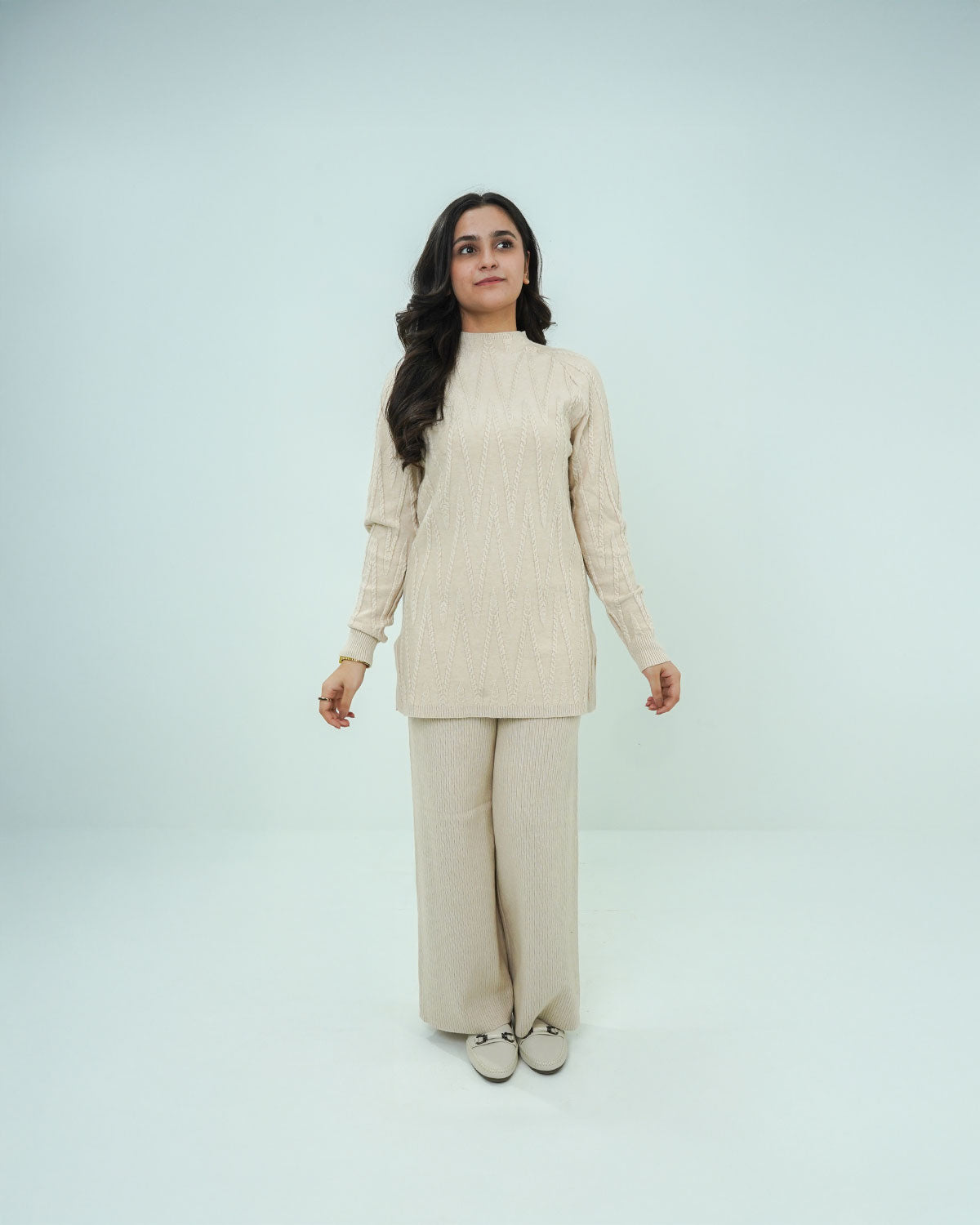 Cream Co-ord Set 2 piece - V Patterned