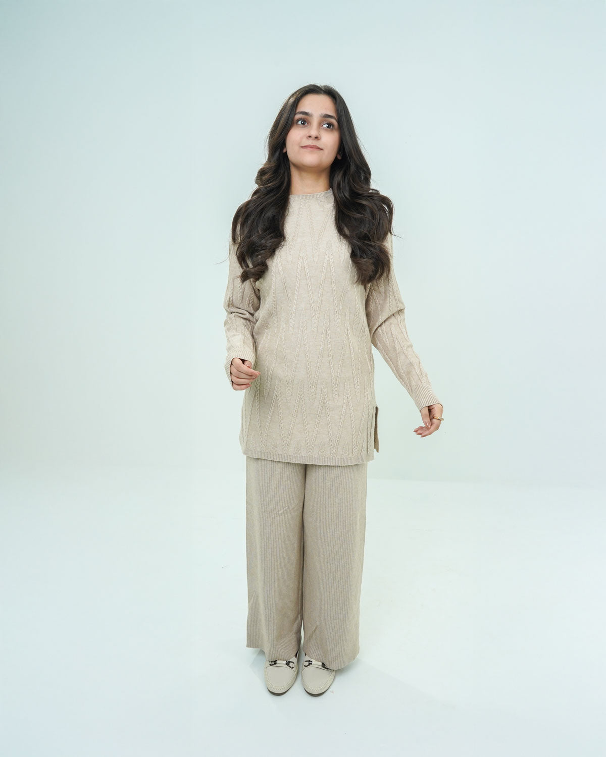 Off White Co-ord Set 2 piece - V Patterned