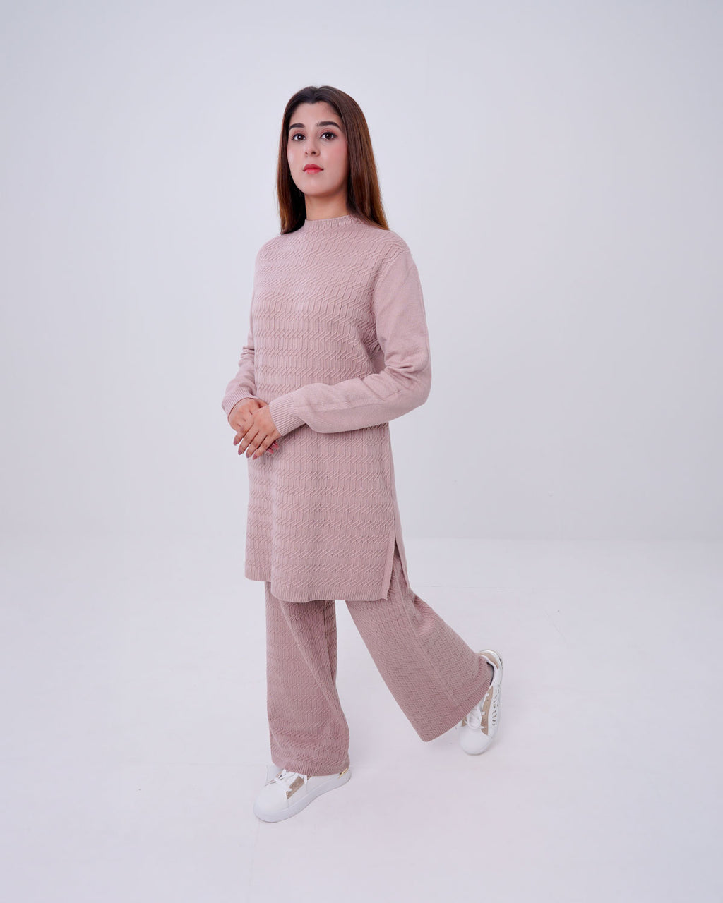 Women’s 2-Piece line pattern Knit Lounge Co-ord Set