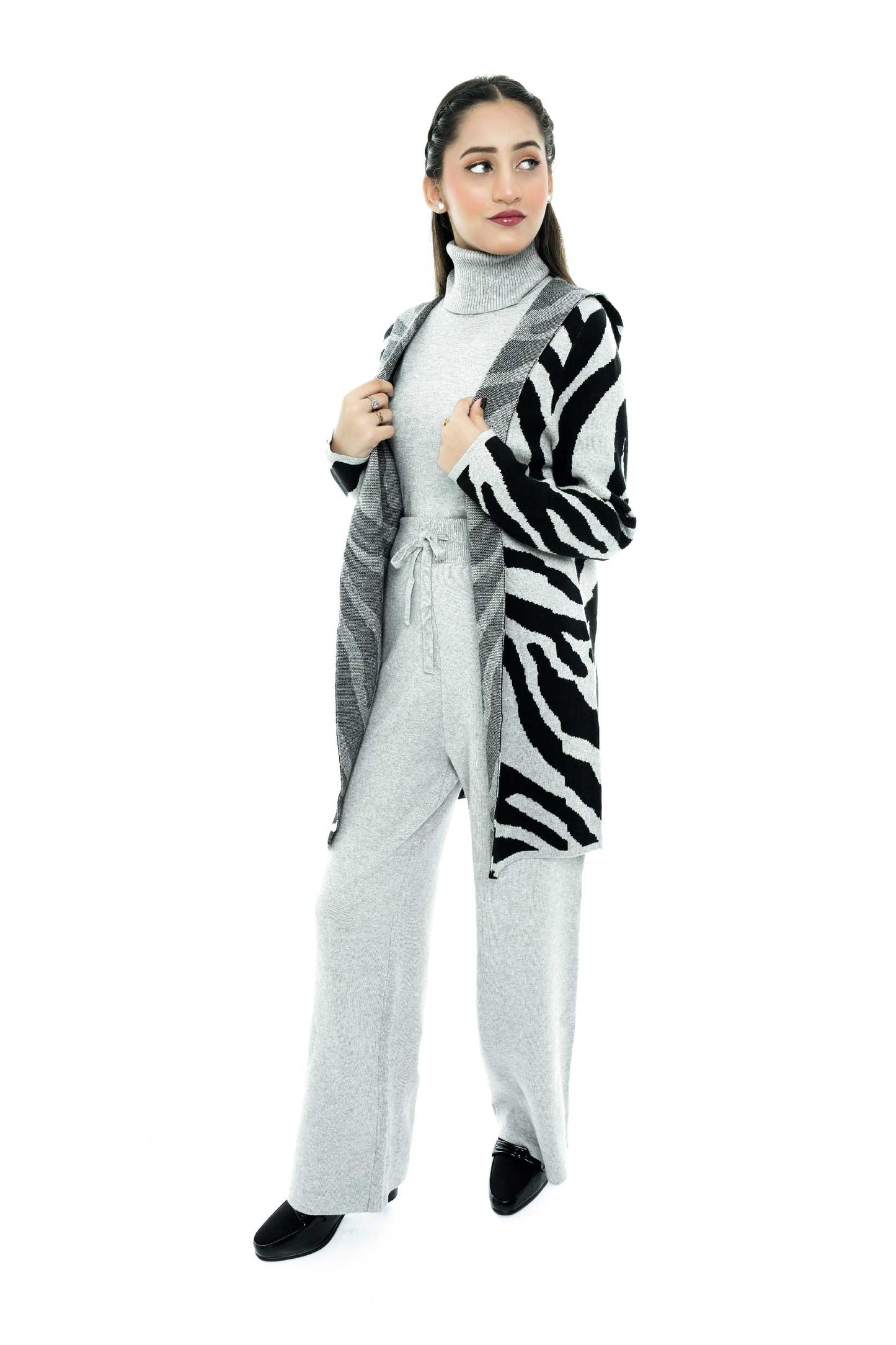 Chic Gray Zebra-Print 3-Piece Set