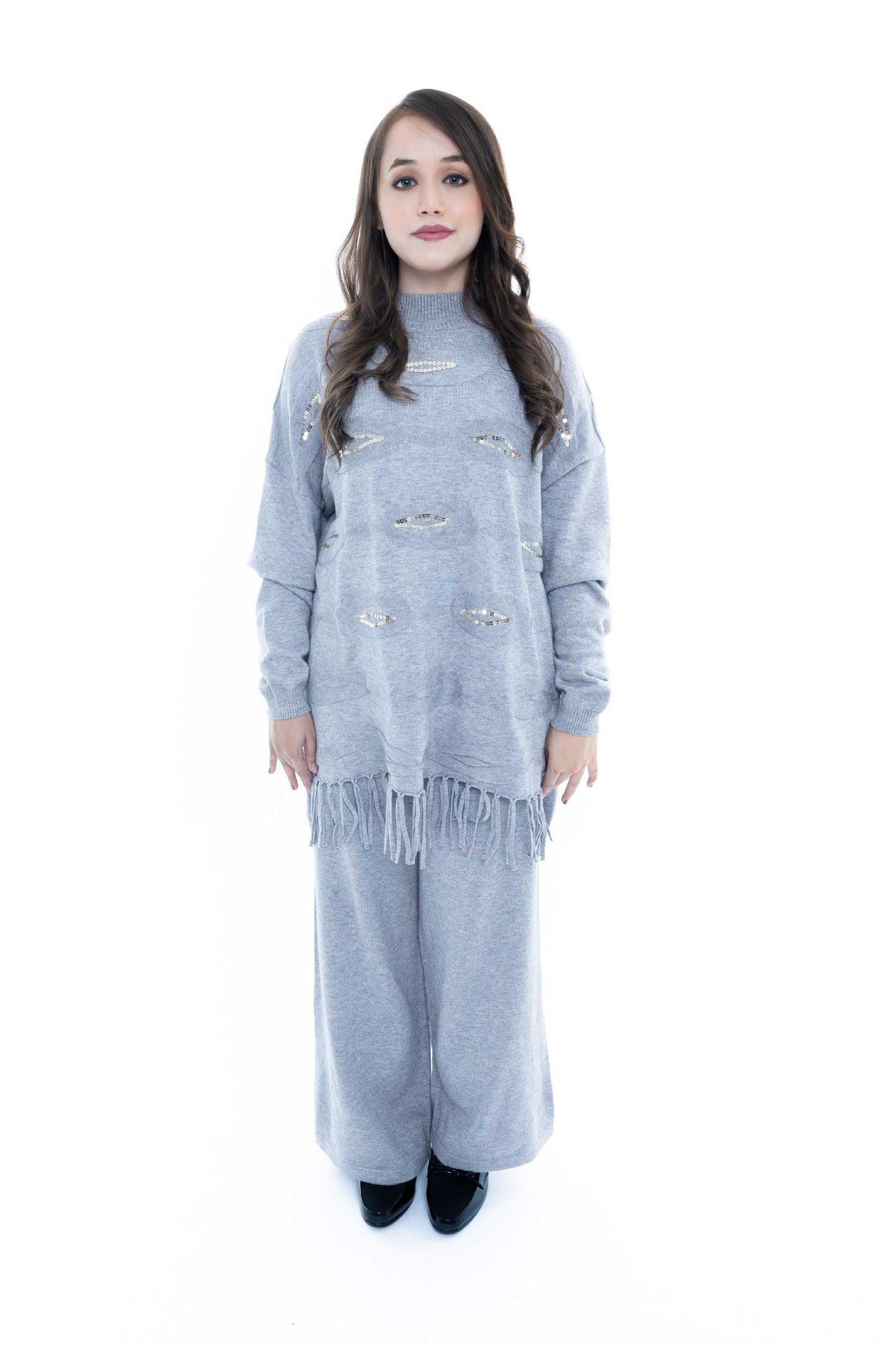 Fringe Accent Gray Knit Lounge Set - 2 Piece