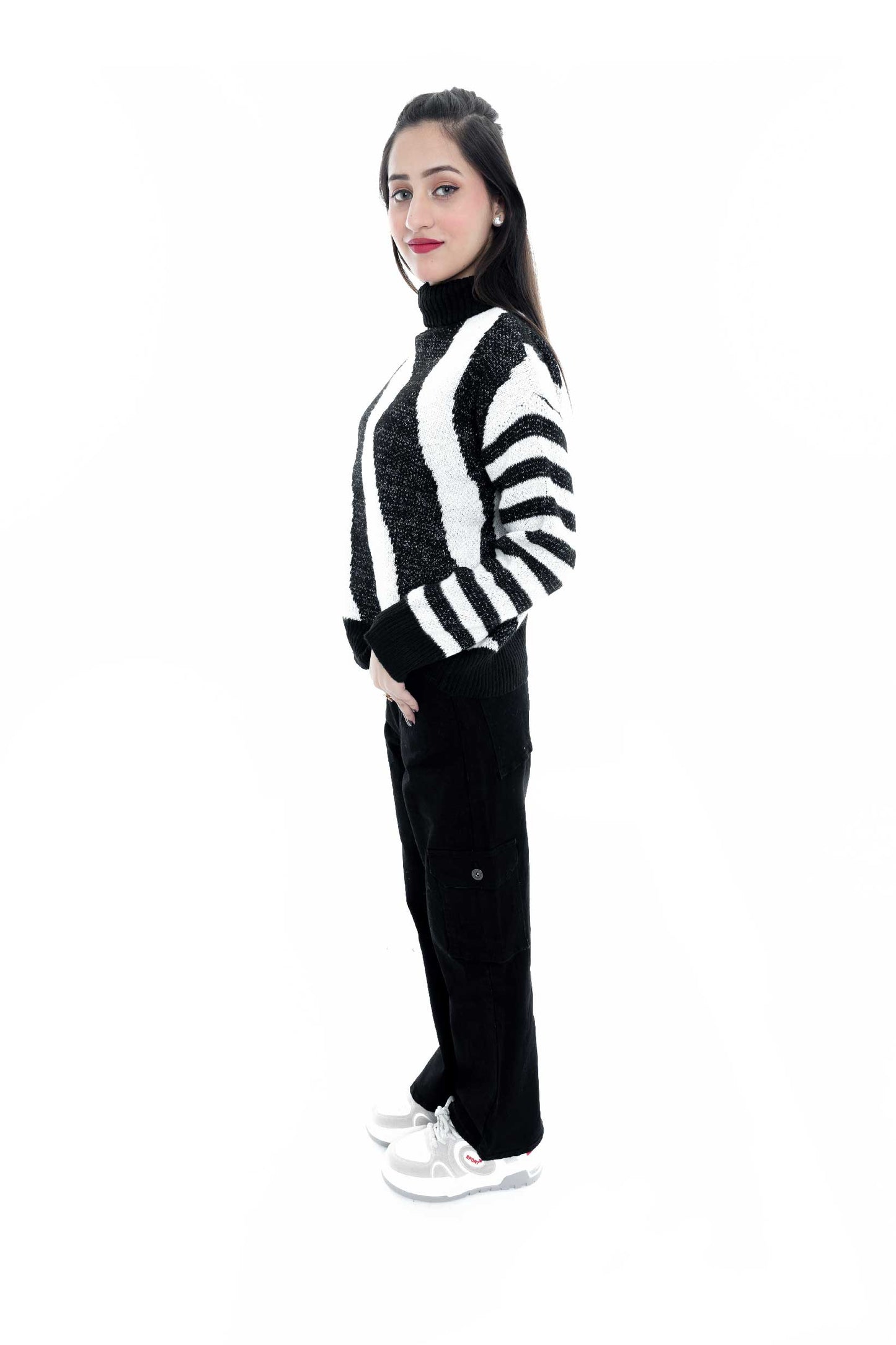 Chic Black and White Striped Sweater