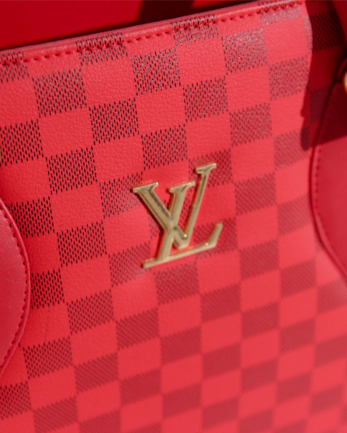 RED LV BAG
