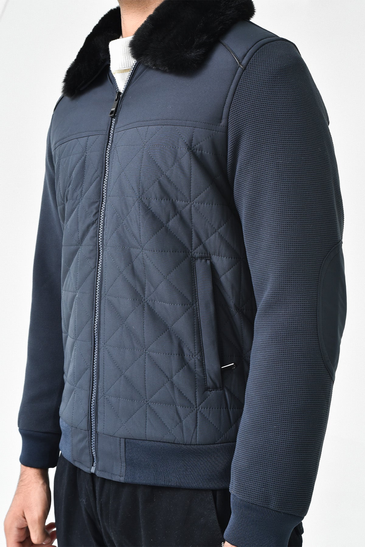 Men's Quilted Jacket with Fur Collar