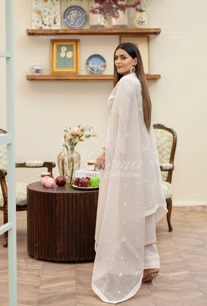 PALE PINK